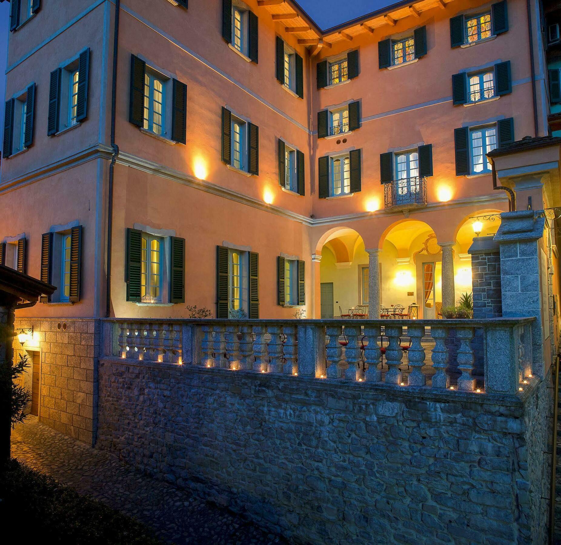 Palazzo Del Vicere Aparthotel Lezzeno Exterior foto