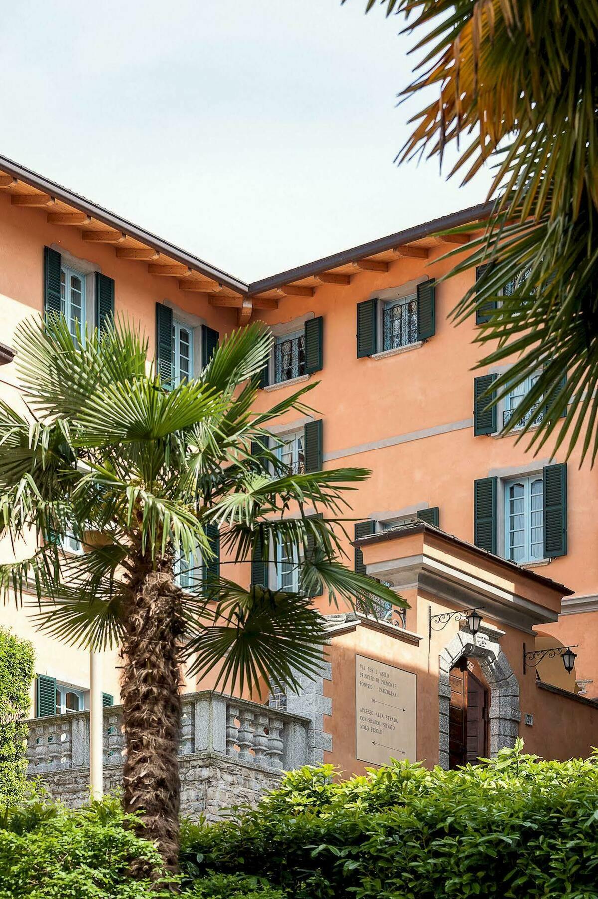 Palazzo Del Vicere Aparthotel Lezzeno Exterior foto